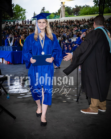 22 IA Grad - Angle #4 Celebration Walk - TJP (24 of 345)