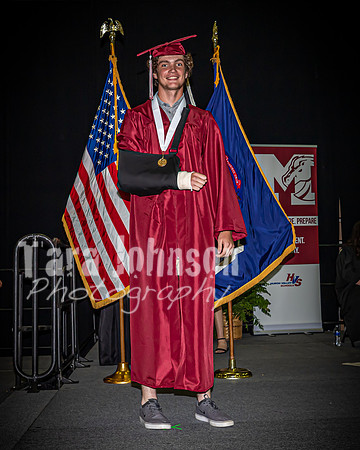 22 MHS Grad - Angle #2 Flags - TJP (200 of 297)