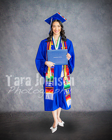 2025 IA Graduation - Gray Backdrop - TJP (205 of 359)