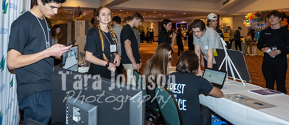 (web banners) 21 Fall LHS - VEI (@ 72 ppi & 10 MB max) (22 of 33)