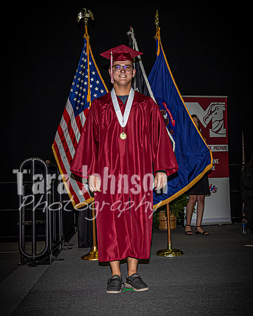 22 MHS Grad - Angle #2 Flags - TJP (218 of 297)