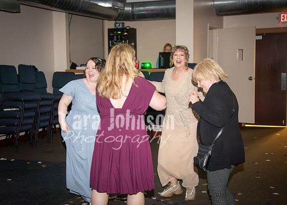 24 M. & K. Eaton Wedding [The Dance] - DH (12 of 29)