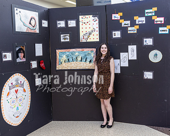 22 IAW Art Exhibition- Gala - TJP (20 of 35)
