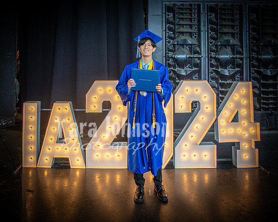 2024 IA Graduation - Angle Lighted Sign - TJP (172 of 341)