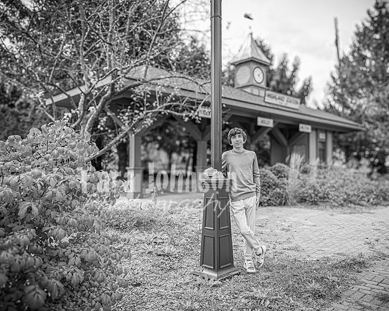 Corbin Gibson @ Highland Depot Tracks - BW - TJP (32 of 43)