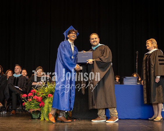 25 IA Graduation - Diploma - DH (350 of 356)