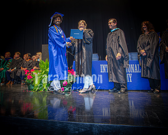 2024 IA Graduation - Angle Diploma - TJP (130 of 379)