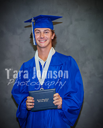 22 LHS Grad - Angle #5 Studio - TJP (214 of 584)