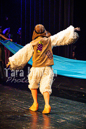 22 LHS Theater - Mermaid R2 - Act 1 - TJP (154 of 698)