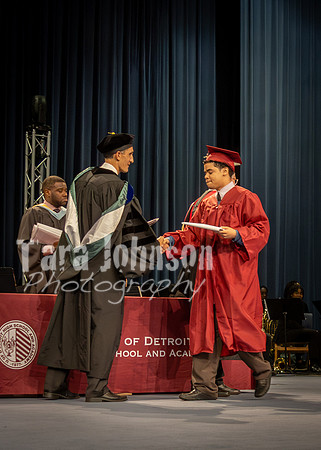 UDJ Graduation 2025 - Handshake (328 of 346)
