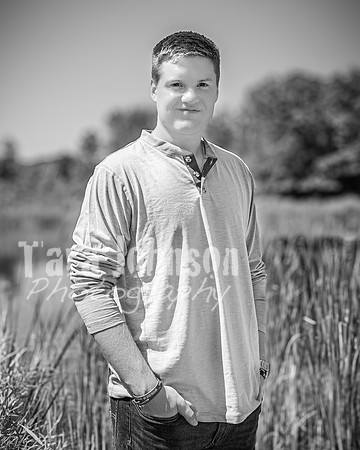 Hendrickson Family @ Indian Springs - BW - TJP (14 of 29)