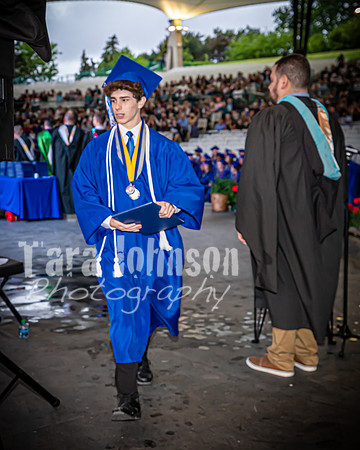 22 IA Grad - Angle #4 Celebration Walk - TJP (176 of 345)