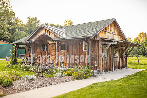 Doug & Bridget Law - Venue - TJP (5 of 18)