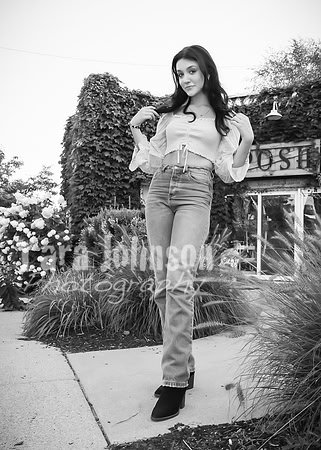 Aubrey Snavley - BW - TJP (14 of 45)