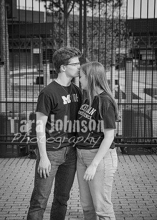 24 U of M Grad Photos - Audrey-98