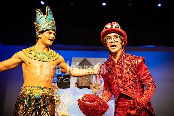22 LHS Theatre - Mermaid R1 - Act 1 - TJP (109 of 363)