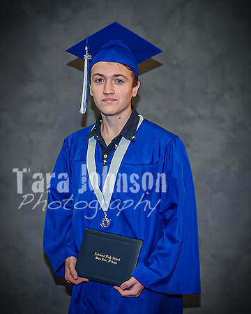 22 LHS Grad - Angle #5 Studio - TJP (30 of 584)
