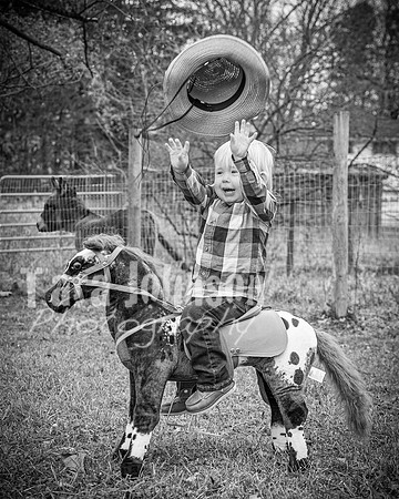 Marhofer Family - BW - TJP (23 of 26)