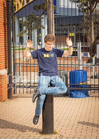 24 U of M Grad Photos - Audrey-23