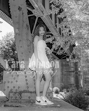 Anna Allen @ Central Park in Milford - BW - TJP (74 of 100)