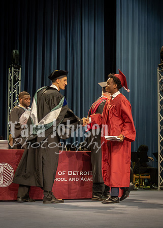 UDJ Graduation 2025 - Handshake (297 of 346)