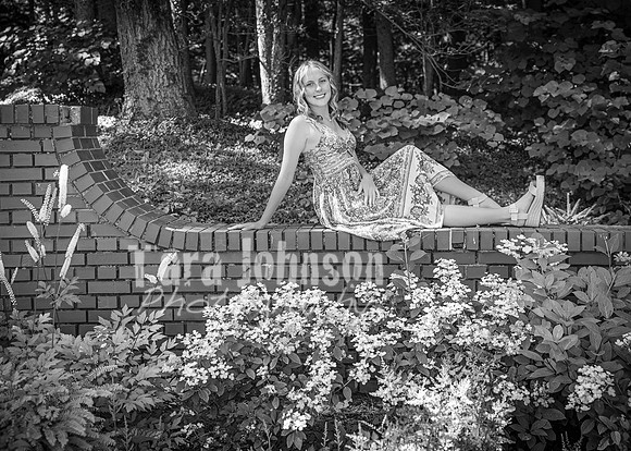 Claire Jones @ Cranbrook - BW - TJP (31 of 100)