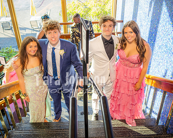 2024 U of D Prom - The Pose - TJP (27 of 72)
