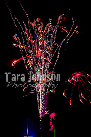 2022 LHS Fireworks - TJP (50 of 90)