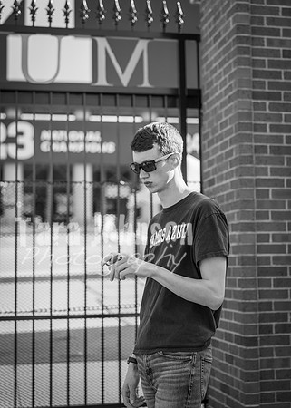 New Life Grad Photos W25 B&W (144 of 166)