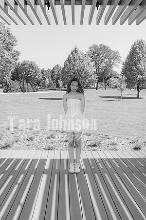 Anna Allen @ Central Park in Milford - BW - TJP (59 of 100)