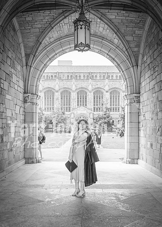 24 Grad Pictures - Kara BW-37
