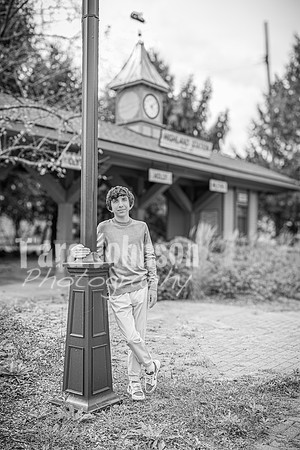 Corbin Gibson @ Highland Depot Tracks - BW - TJP (30 of 43)
