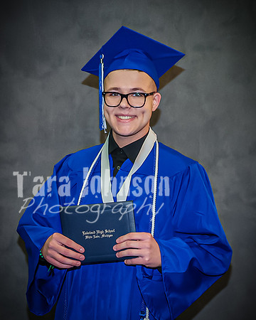 22 LHS Grad - Angle #5 Studio - TJP (14 of 584)