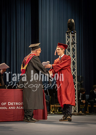 UDJ Graduation 2025 - Handshake (236 of 346)