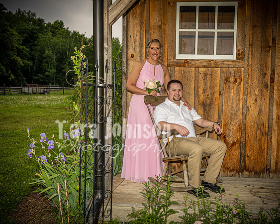 Jordan & Britney - Candids, Farm & Sparklers (107 of 147)