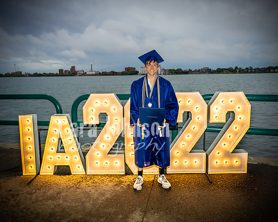 22 IA Grad - Angle #5 Lighted Sign - TJP (171 of 362)