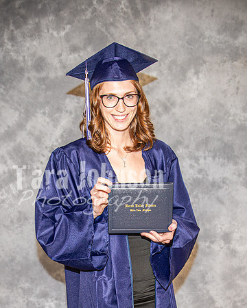 2024 HHS-AE Graduation - AE Headshots - TJP (18 of 31)
