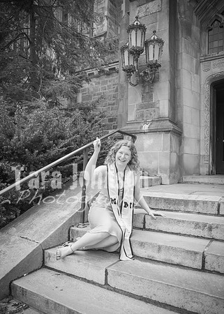 24 Grad Pictures - Kara BW-15