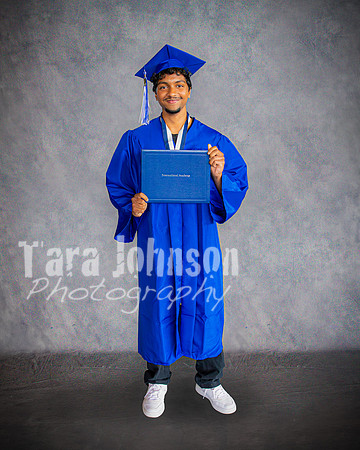2025 IA Graduation - Gray Backdrop - TJP (227 of 359)