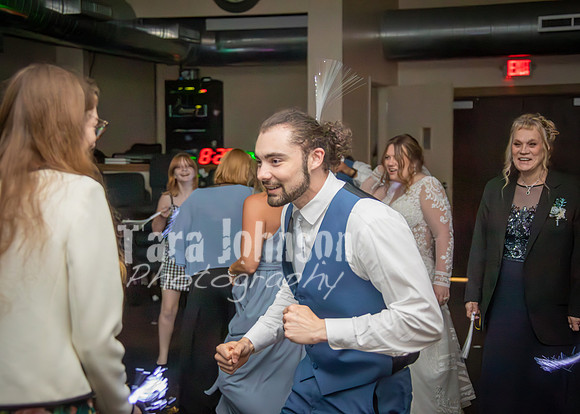 24 M. & K. Eaton Wedding [The Dance] - DH (24 of 29)