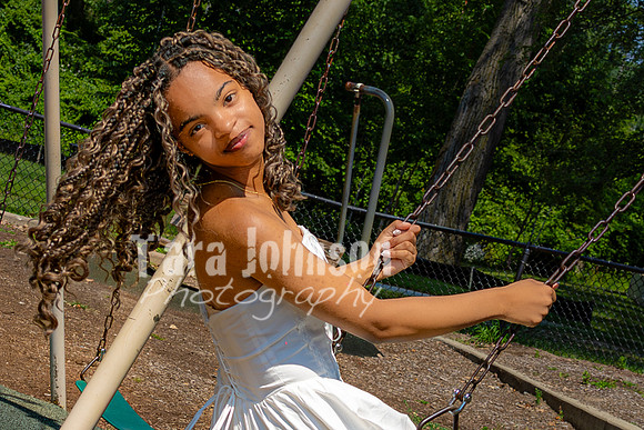 Anna Allen @ Central Park in Milford - Color - TJP (90 of 100)