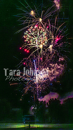 2024 LHS - Fireworks - TJP (22 of 62)
