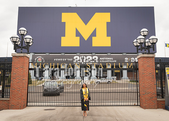 Isha V. W25 Graduation Photos (39 of 70)