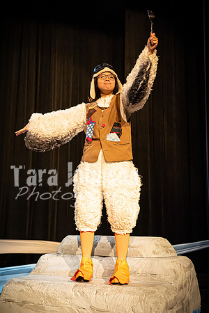22 LHS Theatre - Mermaid R1 - Act 1 - TJP (49 of 363)
