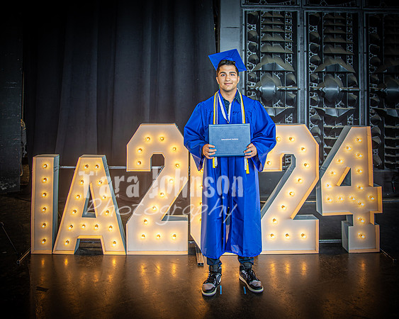 2024 IA Graduation - Angle Lighted Sign - TJP (16 of 341)