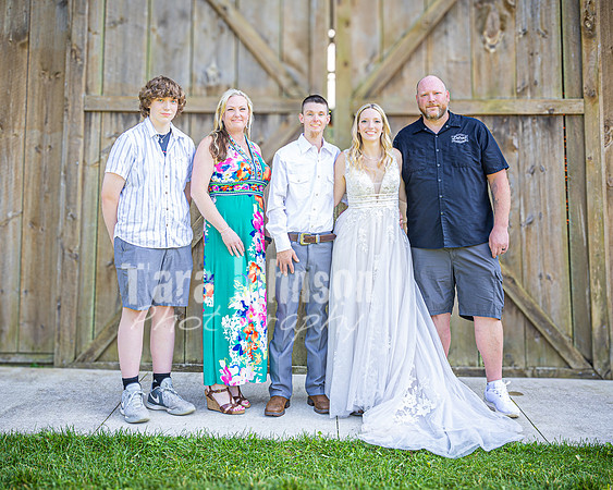 Doug & Bridget Law - Family - TJP (4 of 17)
