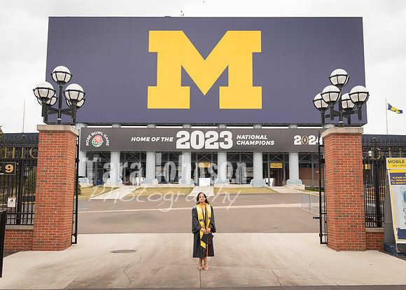 Isha V. W25 Graduation Photos (40 of 70)