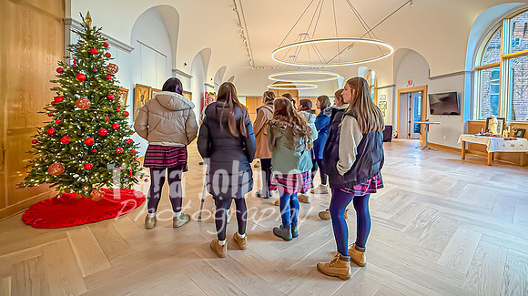 2024 Galeria - Art Class Visits - TJP (7 of 77)