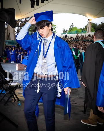 22 IA Grad - Angle #4 Celebration Walk - TJP (47 of 345)