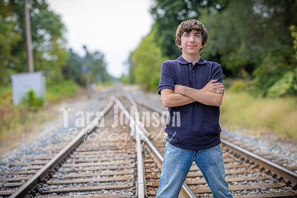 Corbin Gibson @ Highland Depot Tracks - Color - TJP (13 of 43)